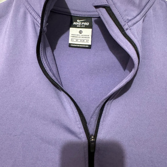 Nike long sleeve sport top with zipper - Picture 2 of 4